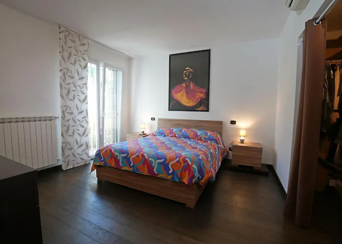 La Sevillana Villa *